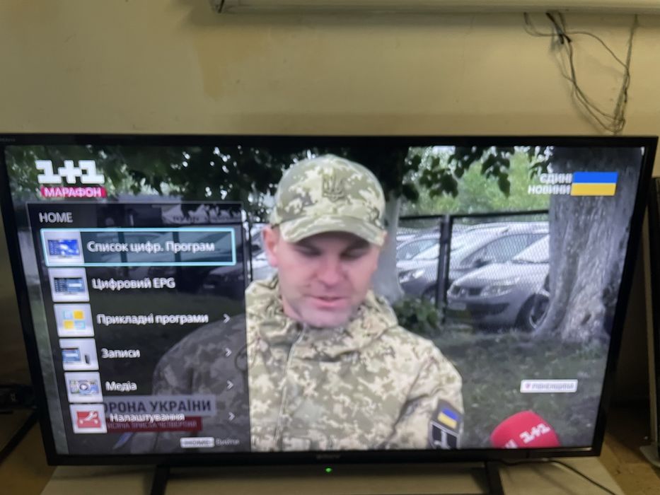 SONY KDL-40R455B з т2 тюнером!