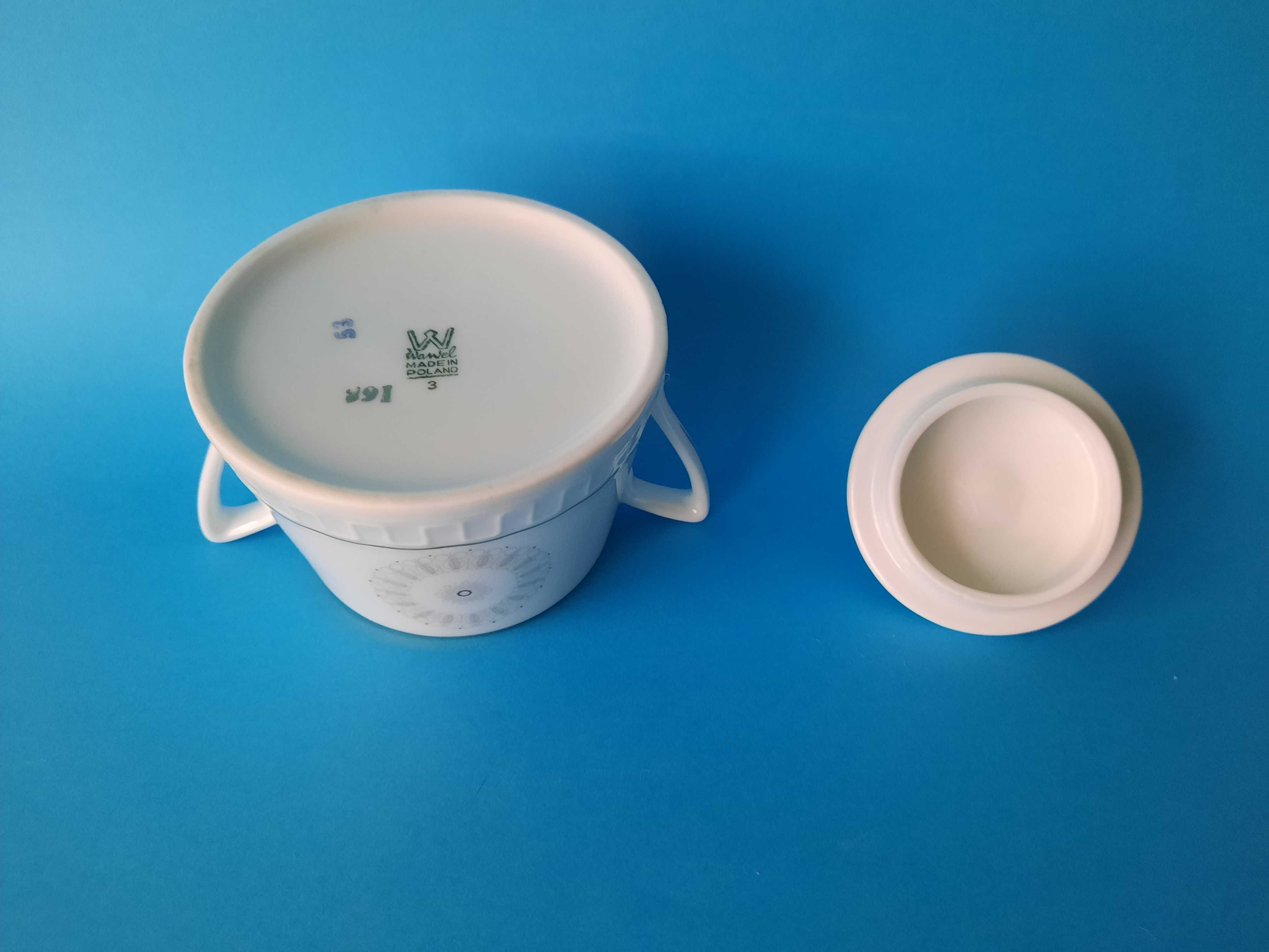 cukiernica- porcelana Wawel- PRL