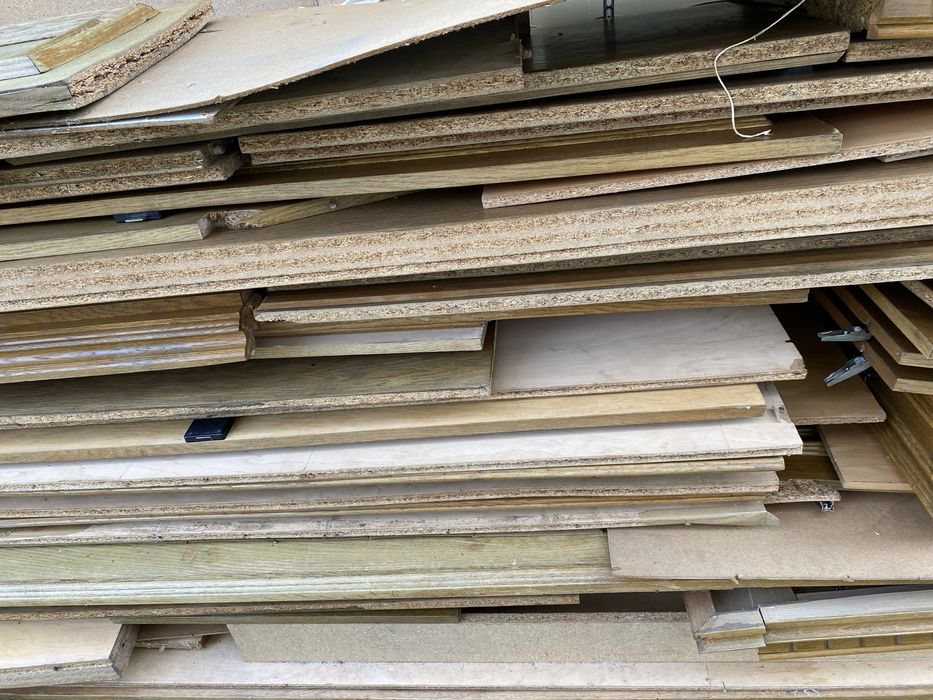 ODDAM ZA DARMO materiały drewnoopochodne po demontażu mebli