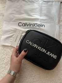 Сумка Calvin Klein чорна
