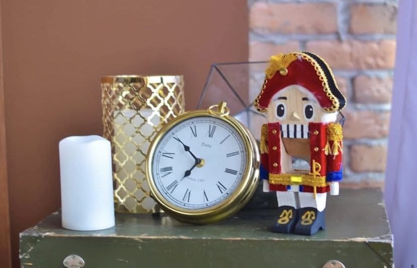 Лускунчик дерев'яна іграшка ручна робота