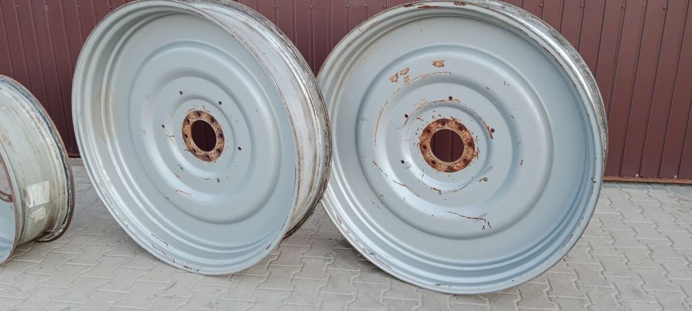 Felgi wąskie do międzyrzędzi CASE NEW HOLLAND