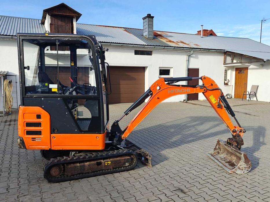 Minikoparka HITACHI  ZX19