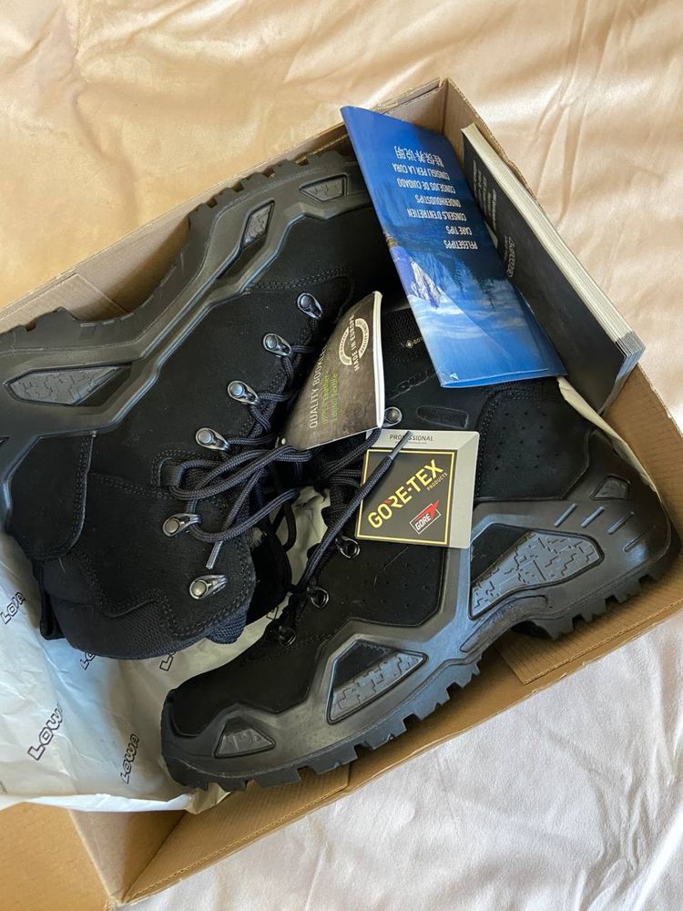 Нові Lowa z6s gore tex, 44 розмір, UK 9.5, US M 10.5