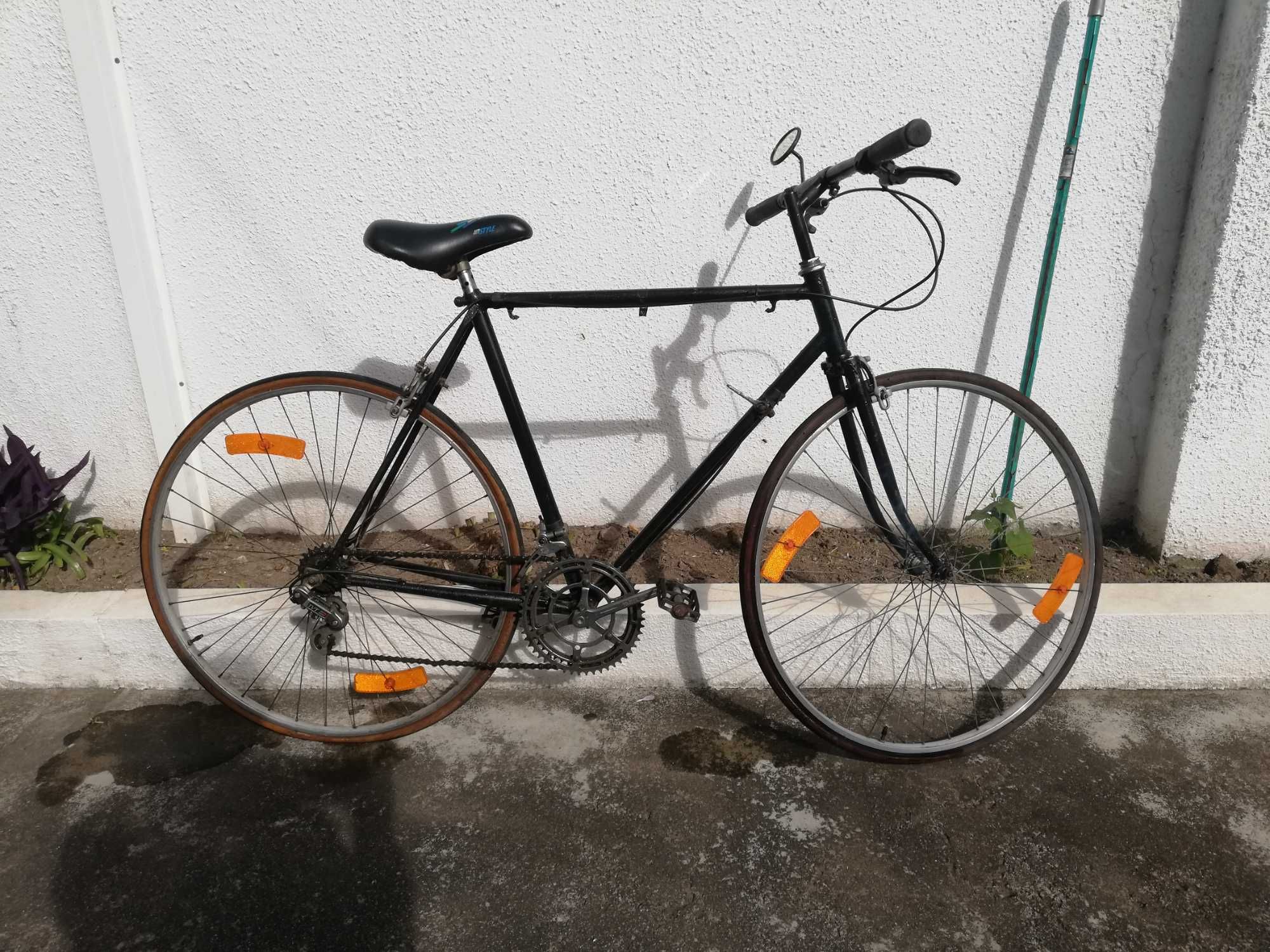 Bicicleta antiga 1980 Flandria com livrete