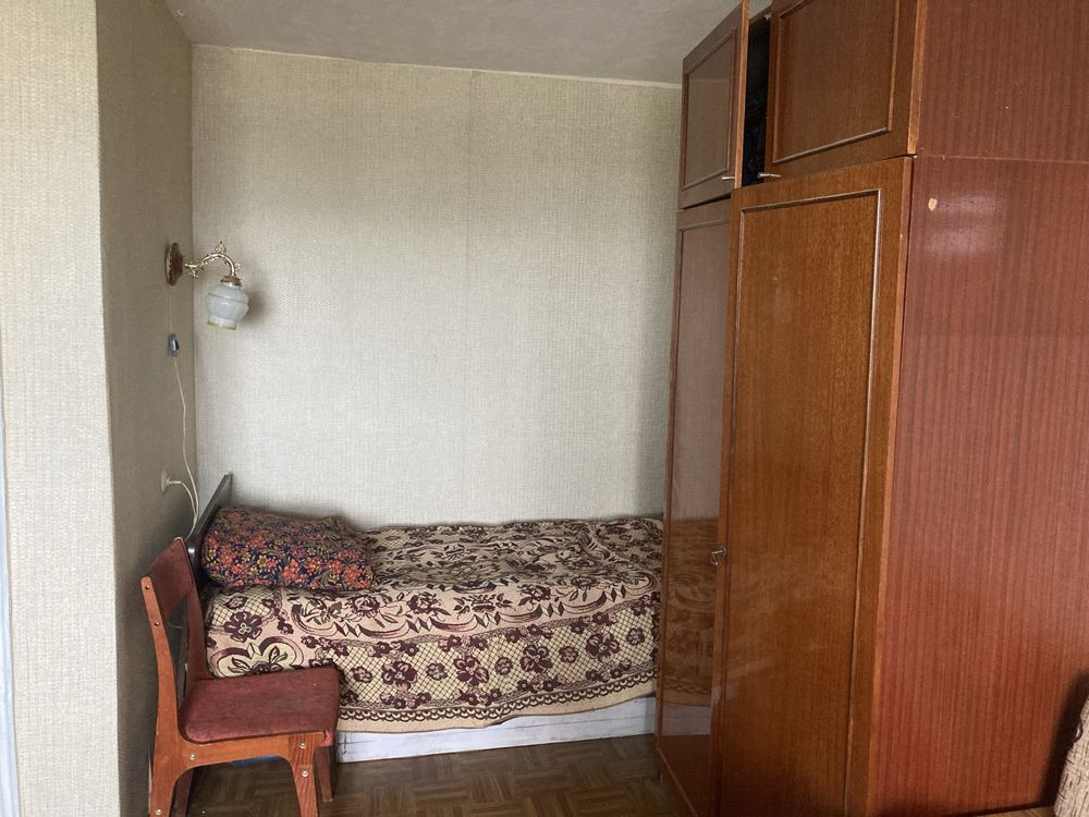 1 кім. кв. на тривалий термін