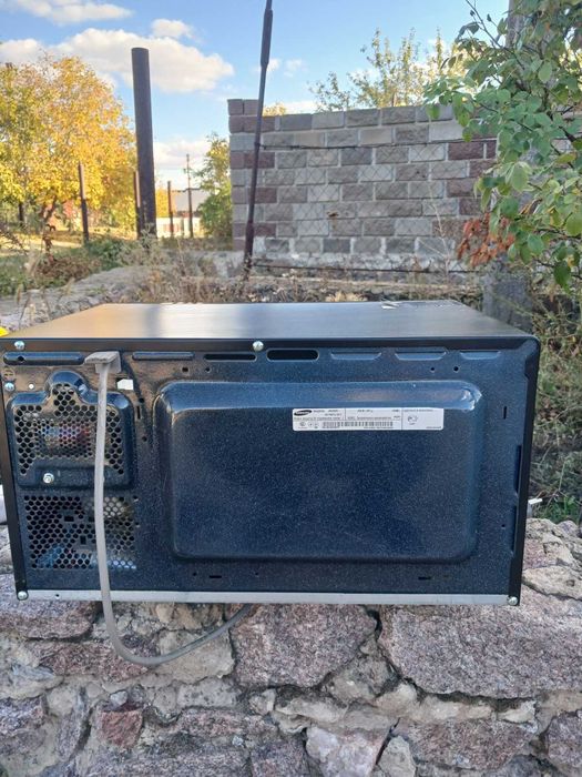 Продам микроволновку