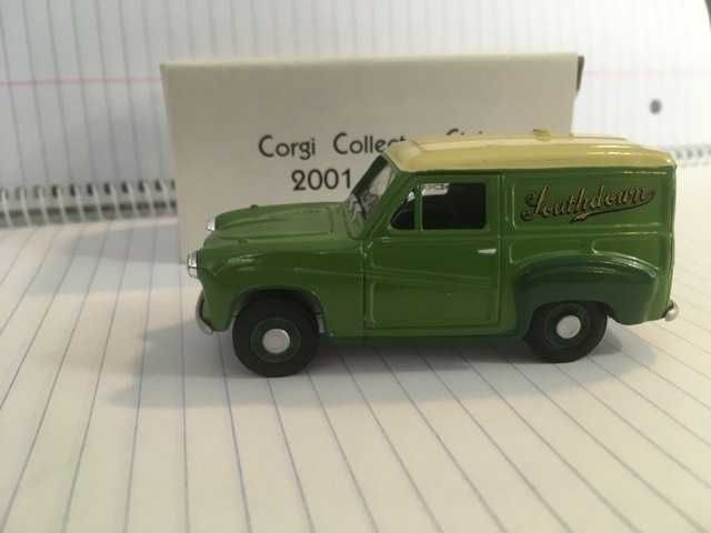 Austin A35 Van - Corgi Collector Club - esc.1/43 como Novo