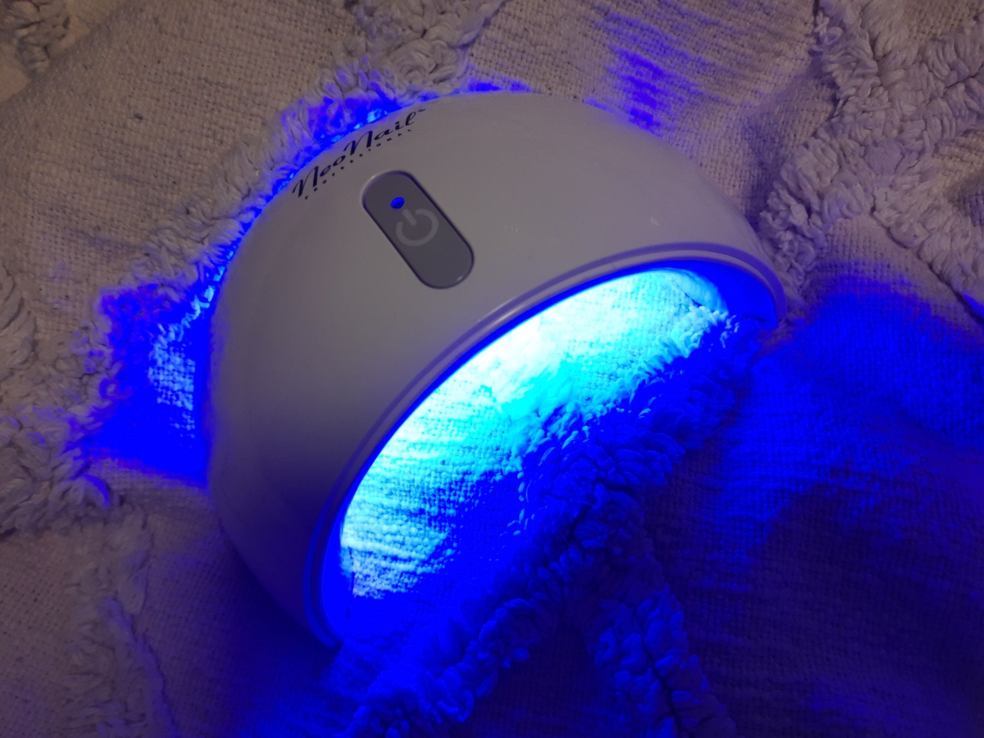 Neonail Lampa LED 9W bezprzewodowa Model 5130