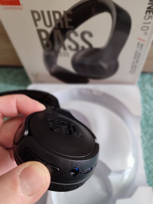 Auscultadores Bluetooth JBL 510 BT preto