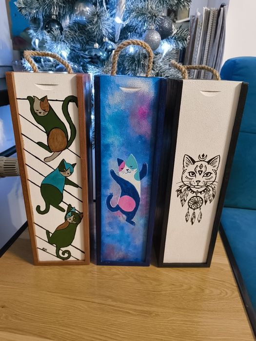 Skrzynka na alkohol ręcznie malowana