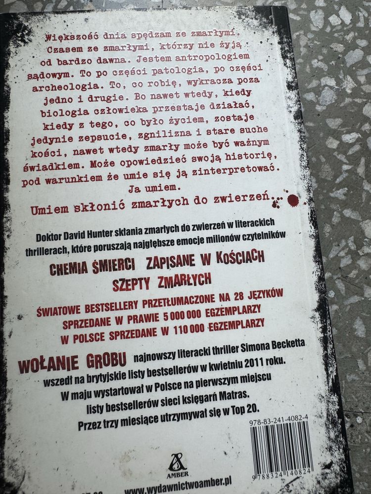 Zapisane w kościach Simon Beckett