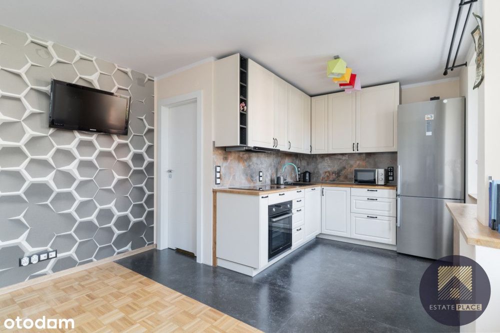 Kawalerka w sercu Pragi Pł. | Metro