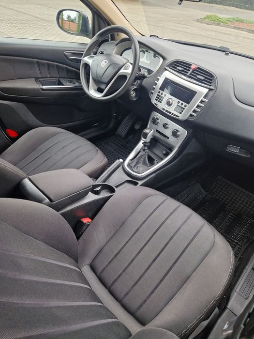 Lancia Delta 2010r 1.4-benz. OKAZJA