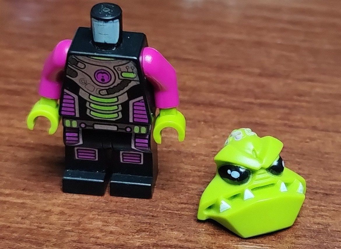 Alien Trooper figurka LEGO unikat
