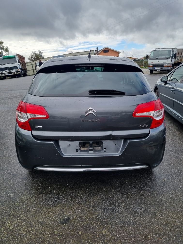 Citroën C4 II 1.6 eHDi de 2012 para peças