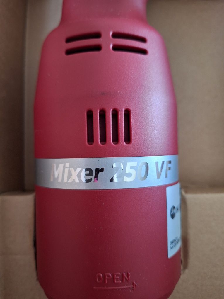HENDI blender ręczny Mixer 250 VF ze stałą prędkością
