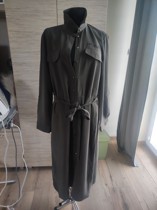 Sukienka szmizjerka MOHITO rozm. 40