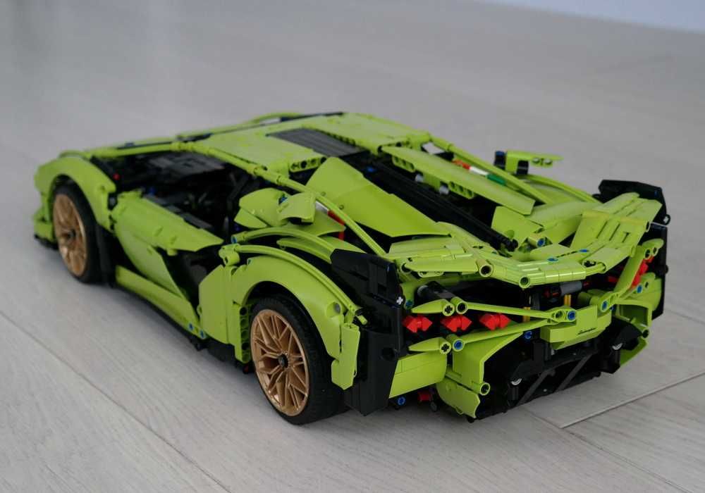 Конструктор LEGO Technic Lamborghini Sian FKP 37 (42115)