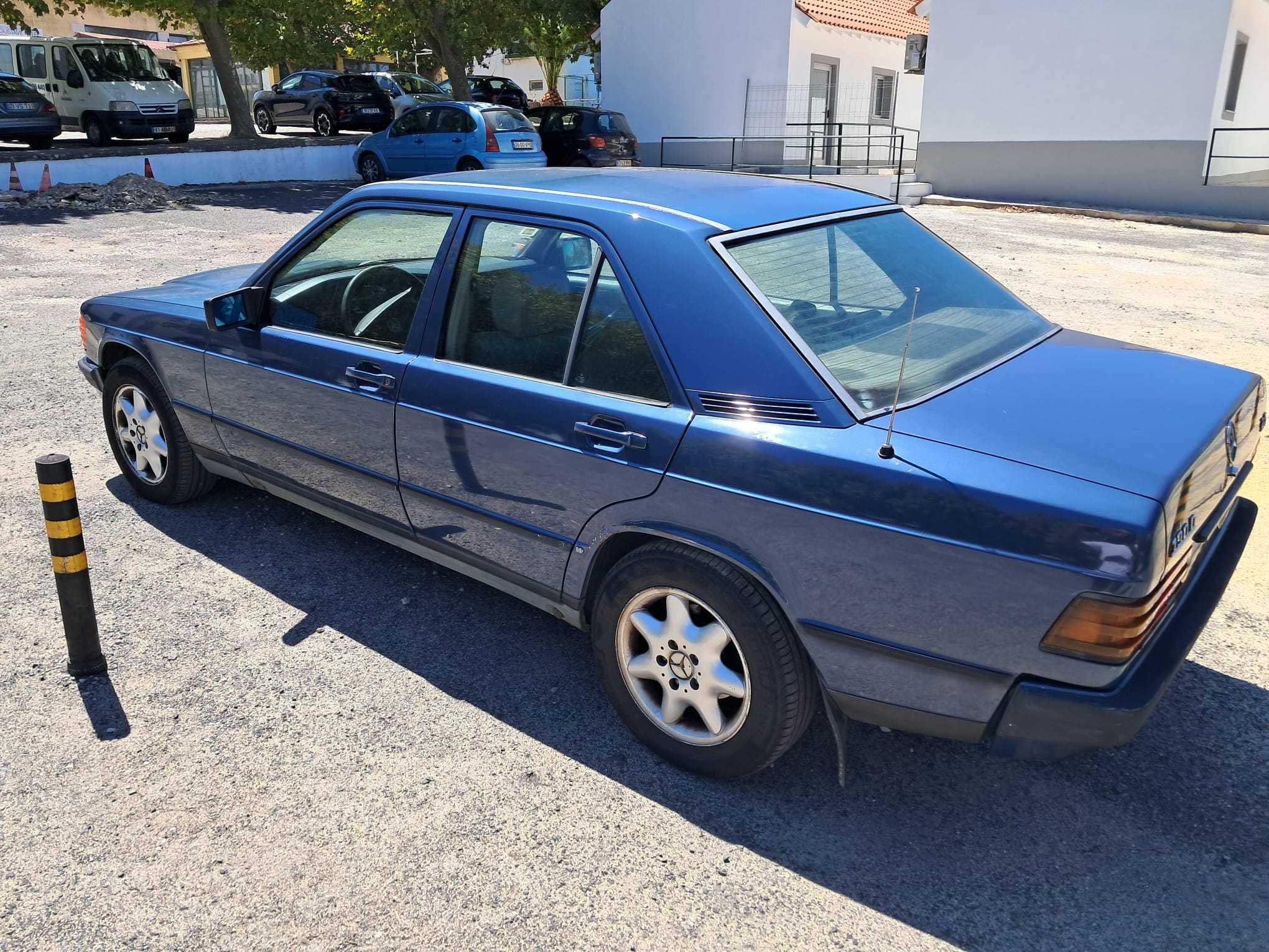 Mercedes Benz 190D