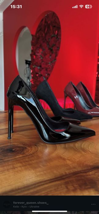 Продам жіночі туфлі-човники