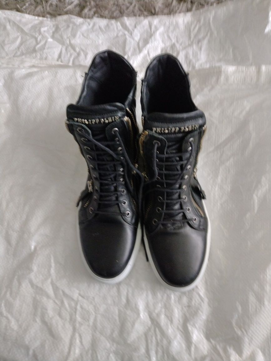 Sprzedam sneakersy firmy Philipp plein w roz45