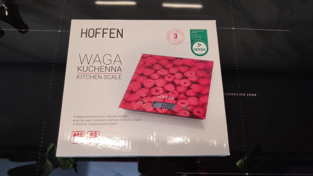 Waga kuchenna Hoffen - szklana cyfrowa, jak nowa, maliny na zdjęciu