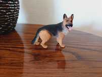 Pies owczarek niemiecki schleich figurka