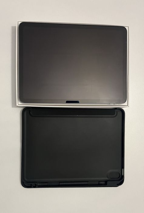 iPad Air 11” (2024) M2 – 128 GB – stan bardzo dobry