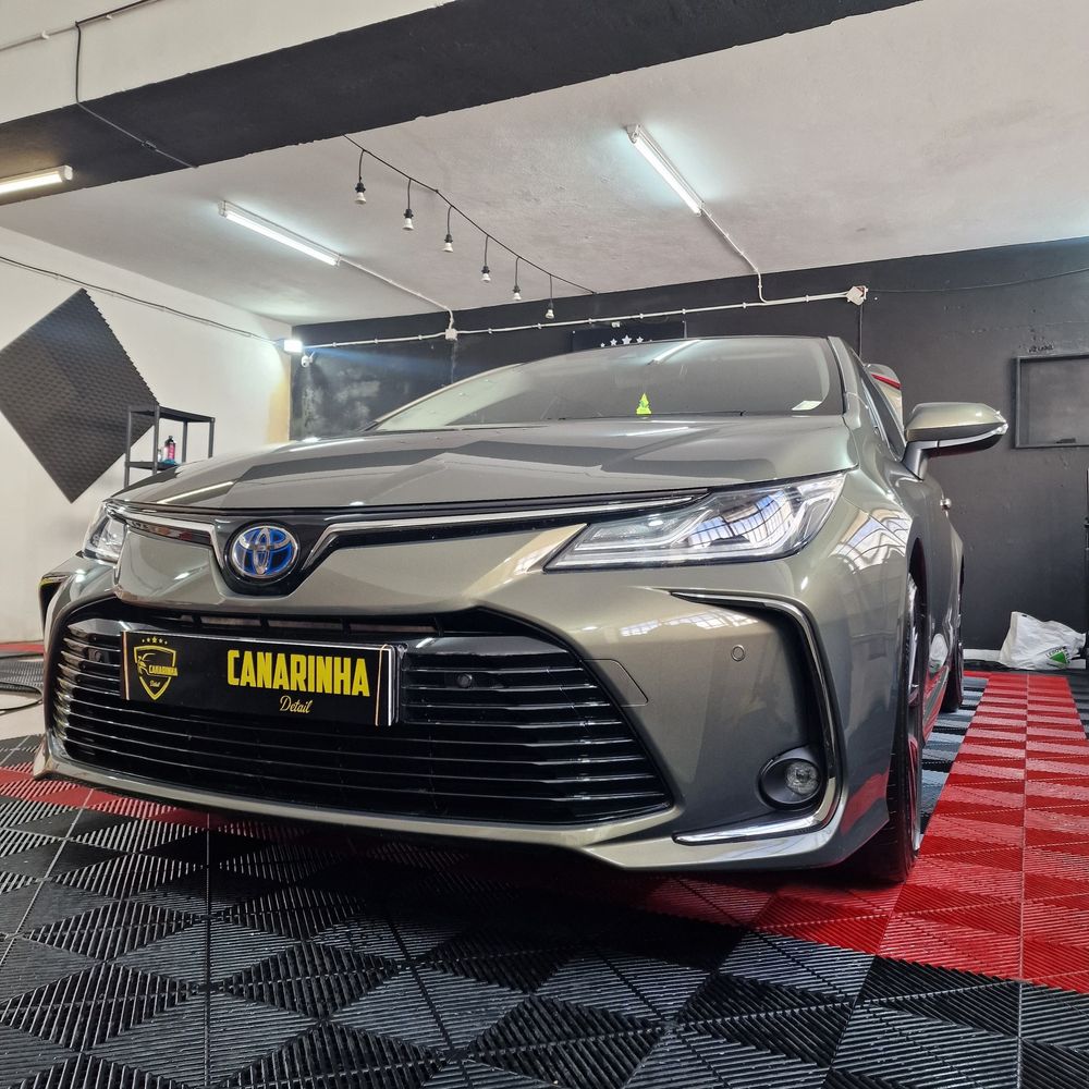 Toytota Corolla Luxury 2023
