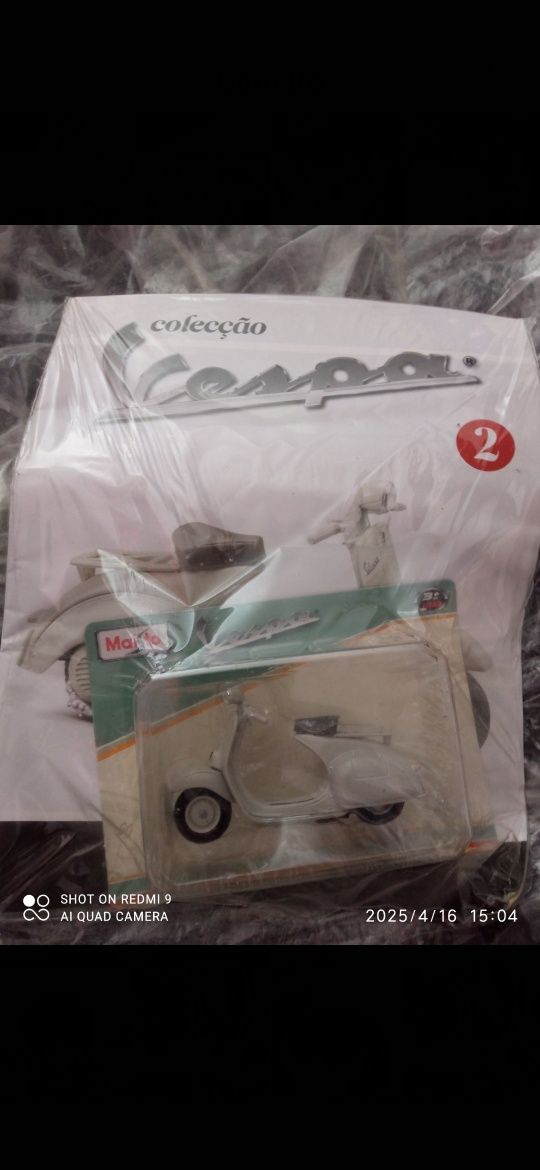 Miniaturas Motas Vespas Coléção (Ler anuncio)