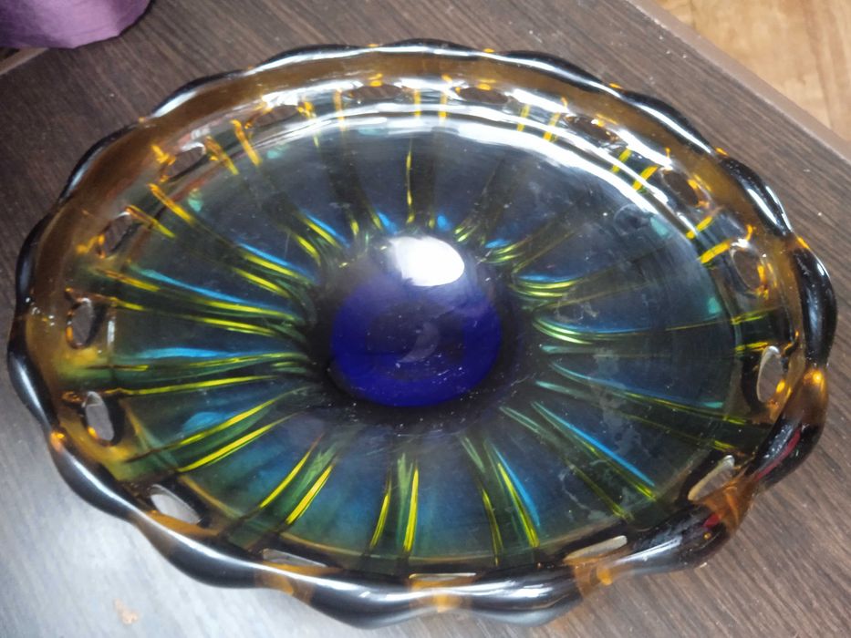 Продам большую, винтажную фруктовницу