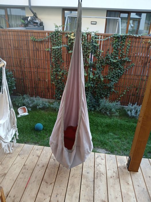 Huśtawka, kokon, sakwa, fotel wiszący Ikea Ekorre