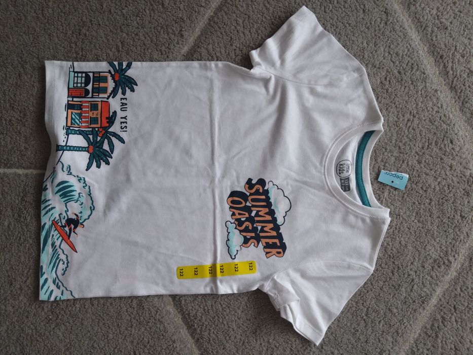 Koszula krótki rękaw w rozmiarze 122. NOWA. Polecam