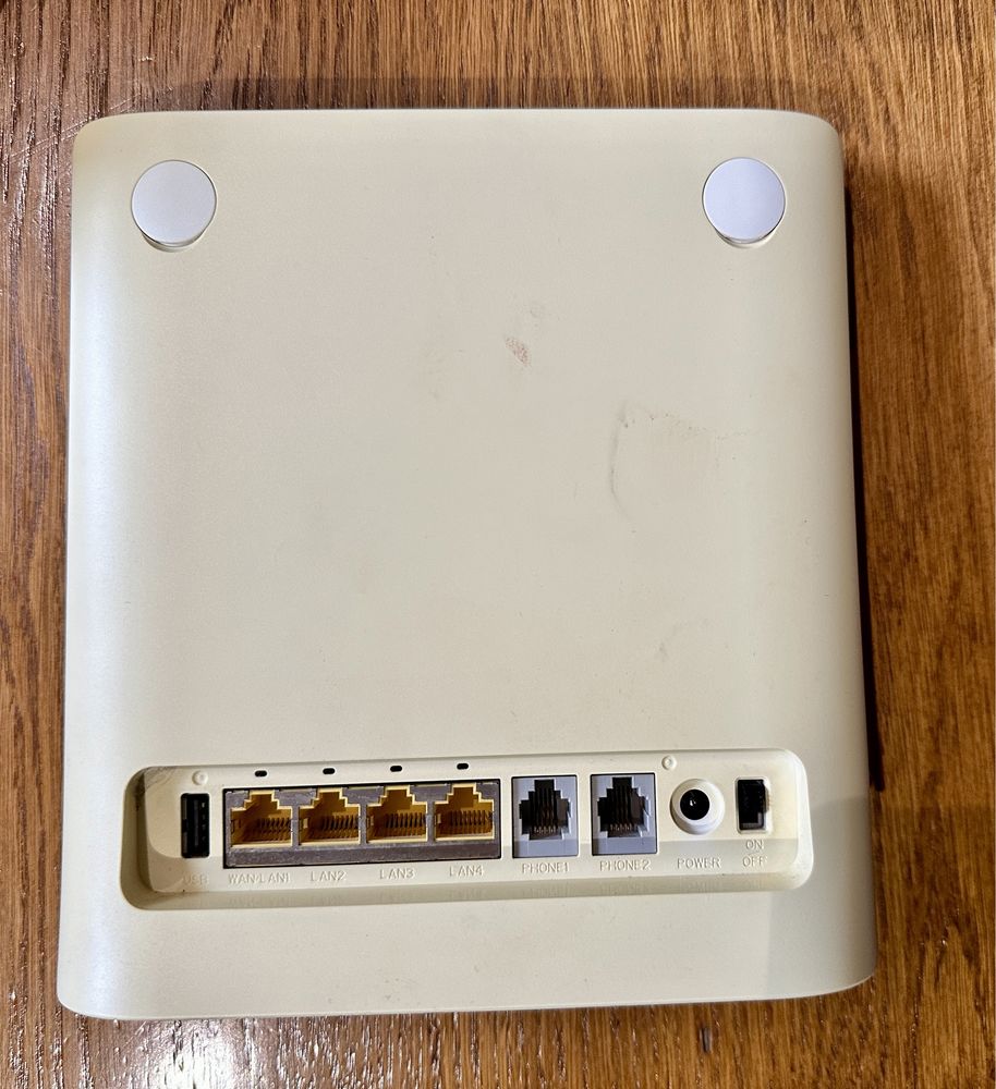 Router ZTE MF286D