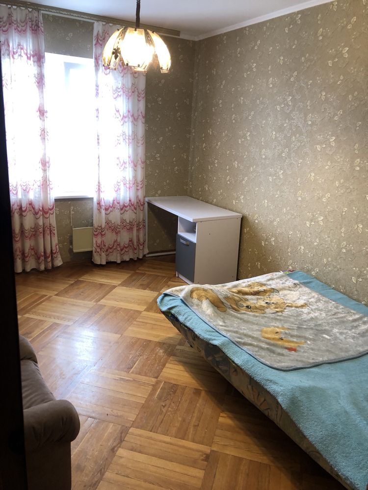 Центр , чудова 3 кім квартира