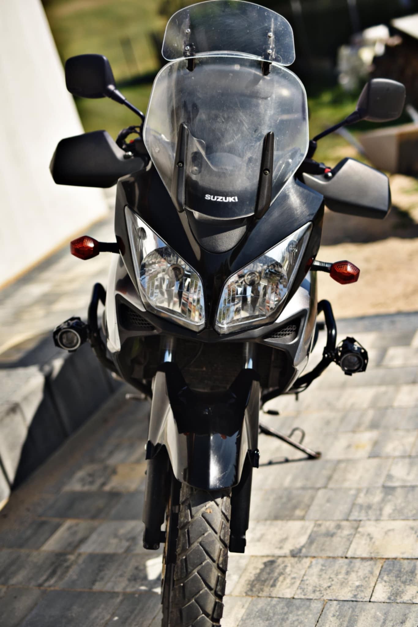 Motocykl Suzuki V Strom DL 1000