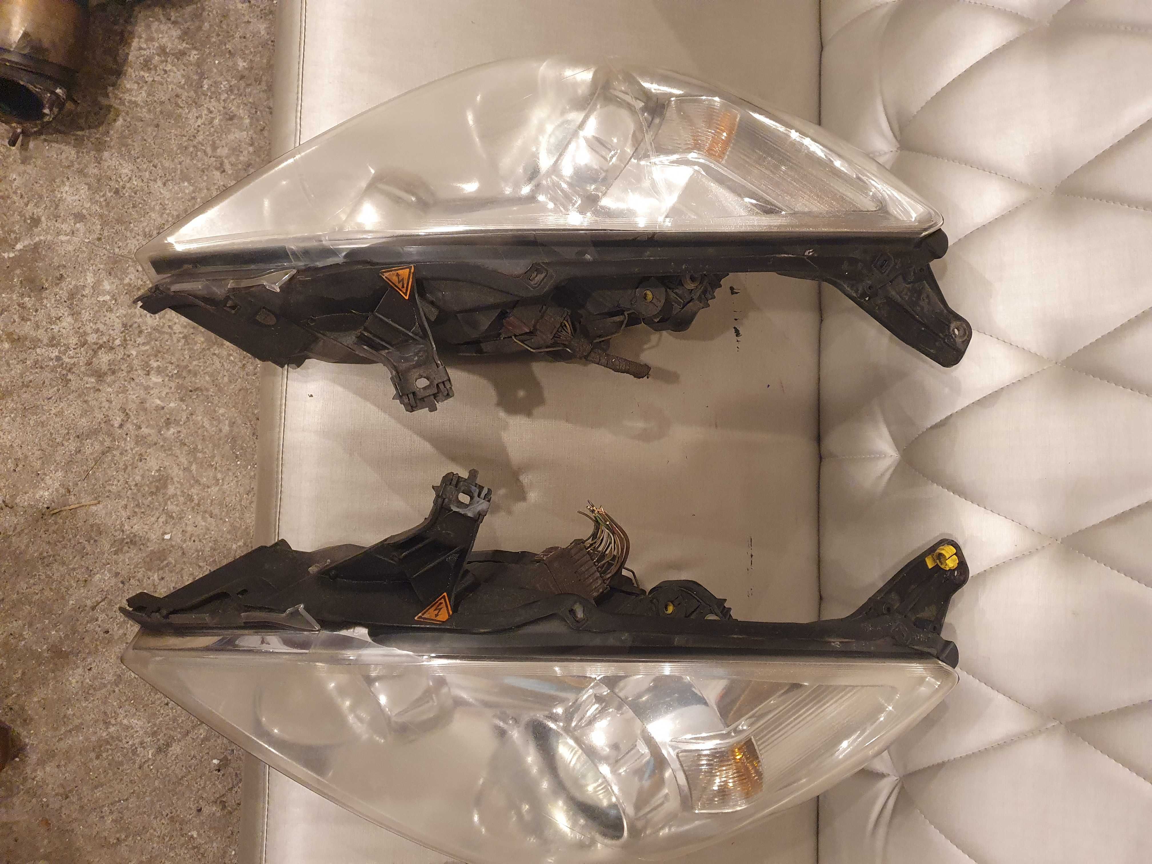 Lampa lewa  przod Xenon Opel Vectra C Signum Lift europa
