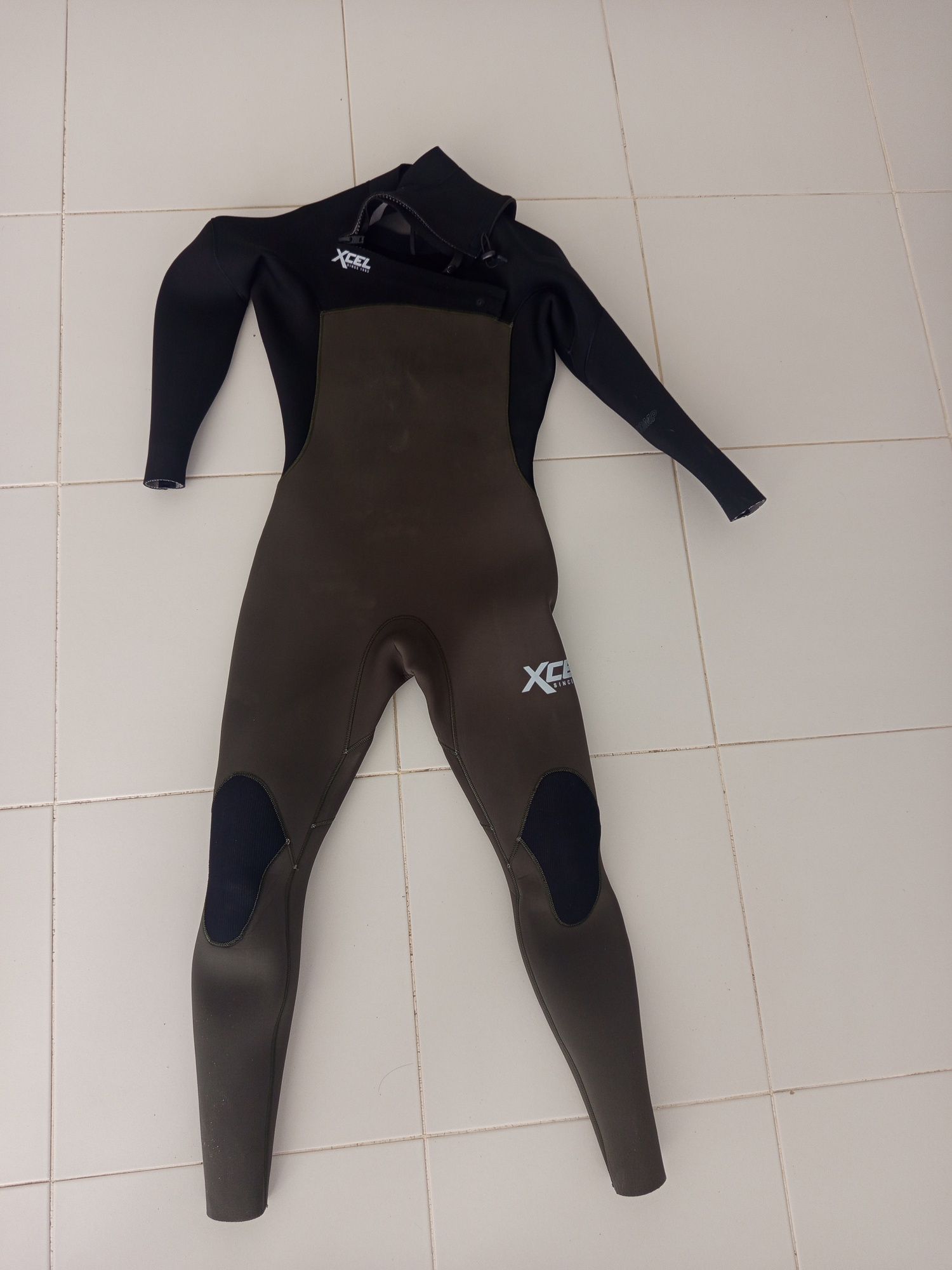 Fato surf xcel 4/3