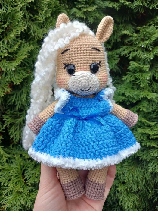 Тендітна красуня - лошадка.