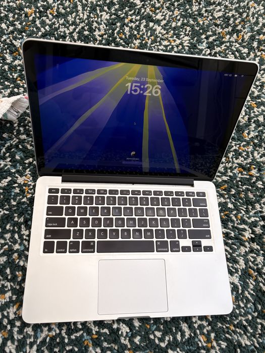 Macbook pro A1503