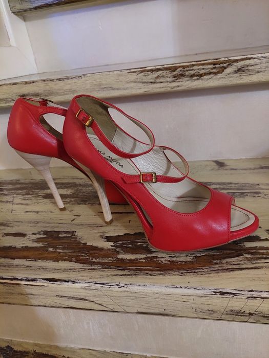 Prima Moda czerwone hot sexy skórzane sandałki, szpilki, r. 38