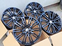 Alufelgi NOWE SKODA 19 5x112 Superb 1, 2 i 3 Kodiaq ET30 Czarne A4
