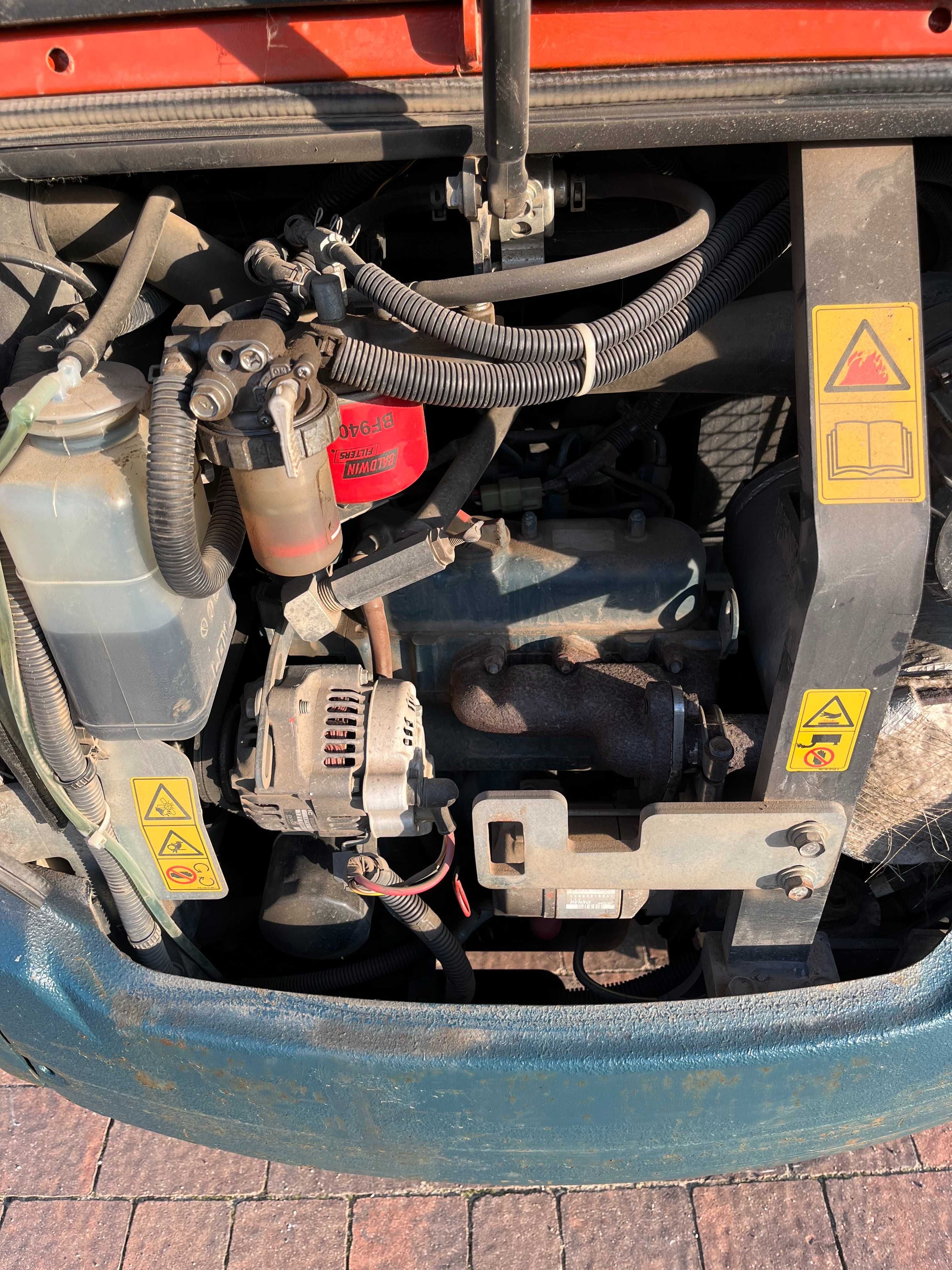 Minikoparka Kubota KX 16 4  Sprowadzona . 1730 mtg . Faktura Vat