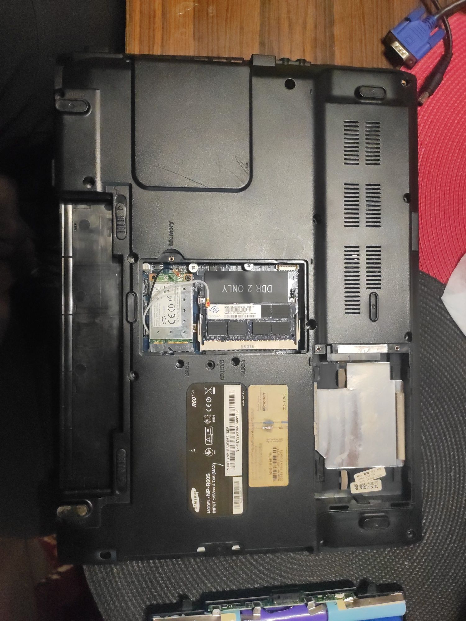 Ноутбук Samsung r60 plus