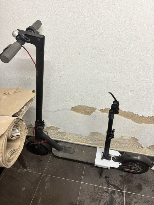 Trotinete elétrica Xiaomi M365 (sem bateria)