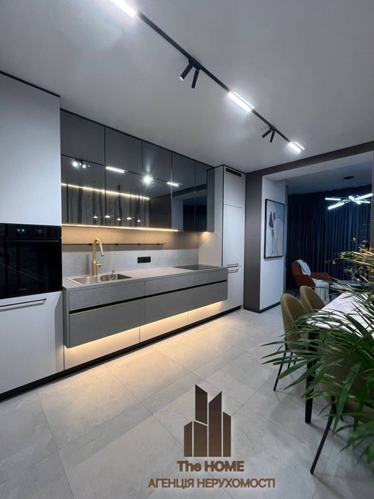 Продам гарну 2к квартиру, Радісна 2, Софія Резиденс