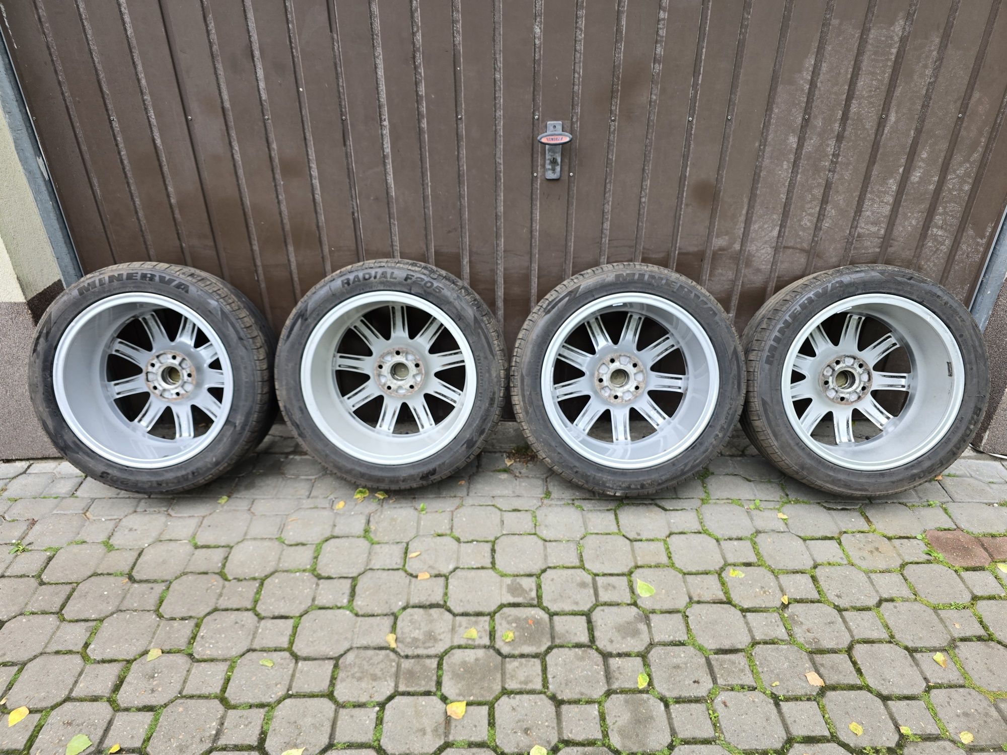 Felgi z oponami 235/45R17 Audi A4 B6 S-line B7 5x112 A3 A6 C6 TT
