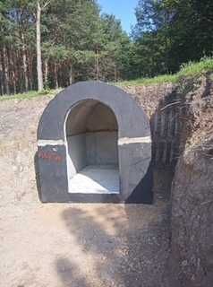 Piwniczka betonowa ziemianka z prostym dachem lub półokrągłym 3,5m