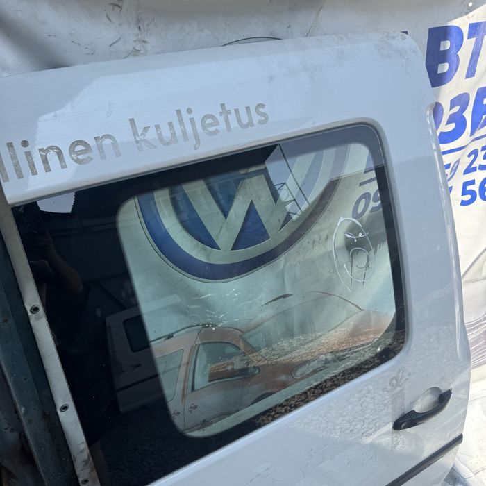 Бокова дверка Caddy бокові двері кадді кадди дверь боковая